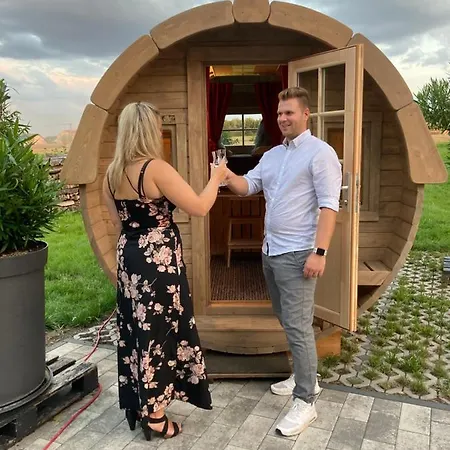 Campsite Schlaffaesser Auf Dem Kruegele Hof Murr