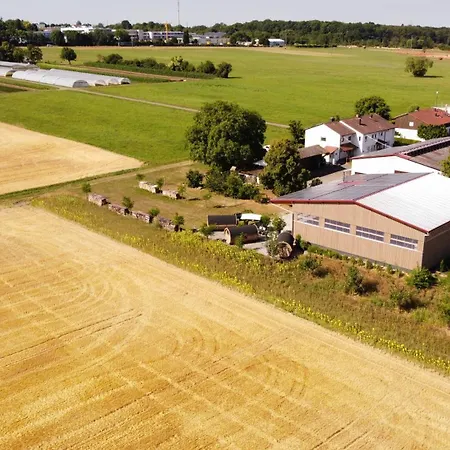 Campingplatz Schlaffässer Auf Dem Krügele Hof Murr