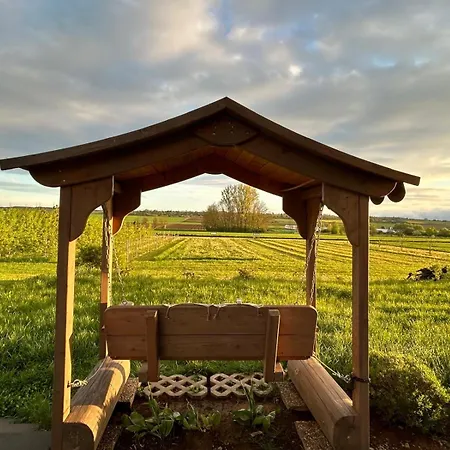 Schlaffaesser Auf Dem Kruegele Hof *