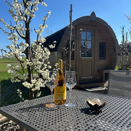 Campingplatz Schlaffässer Auf Dem Krügele Hof *